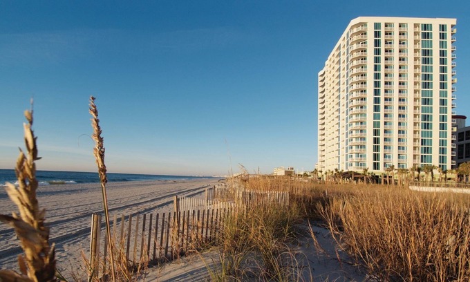 Cherry Grove Beach Complejo | Resort frente a la playa a poca distancia de la laguna de Daytona y el paseo marítimo