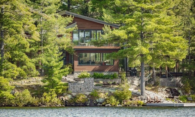 Utterson Casa | Cherry Island Muskokas Premiere Private Island