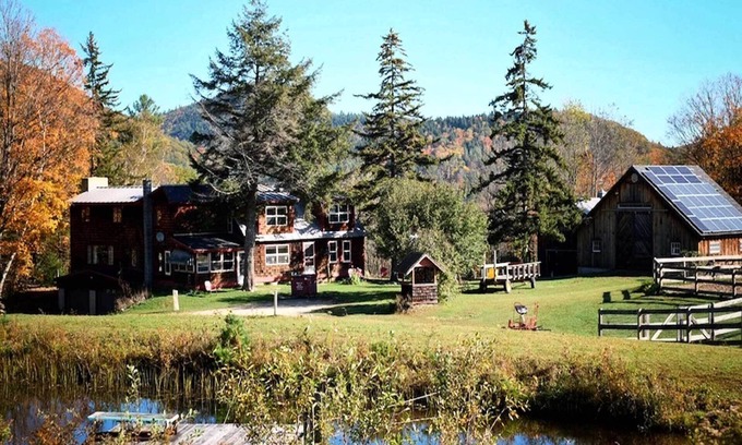 Chester Casa | Chester Farmhouse en 100 acres, a 15 minutos de Okemo!
