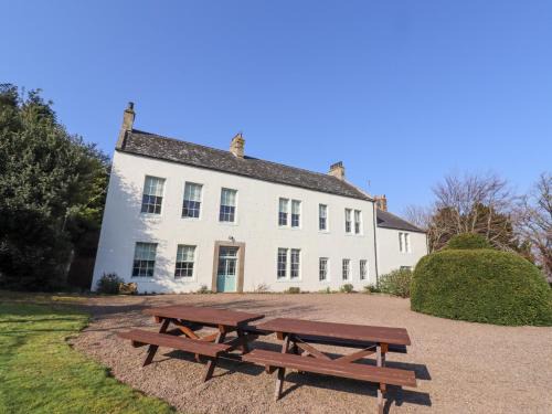 Akeld Casa | Cheviot Manor