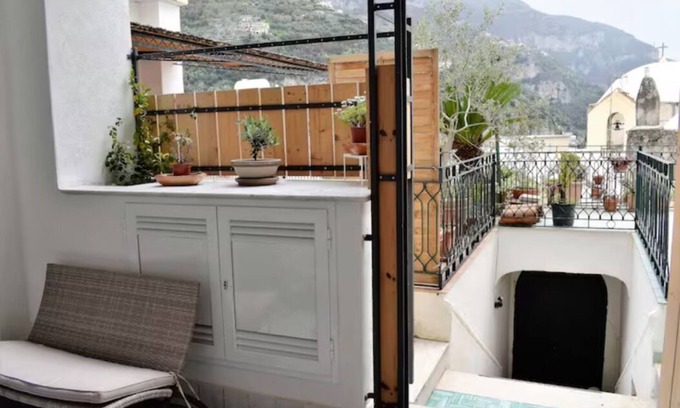 Chiesa Nuova Casa | Chez Angelina Positano