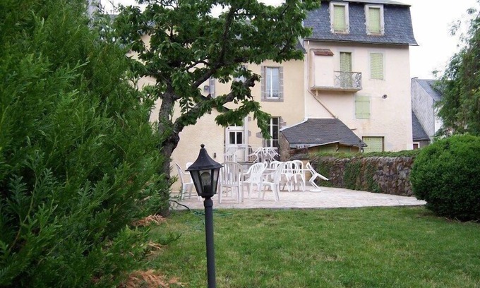 Murol Casa | Chez Berthe - MUROL - Gîte