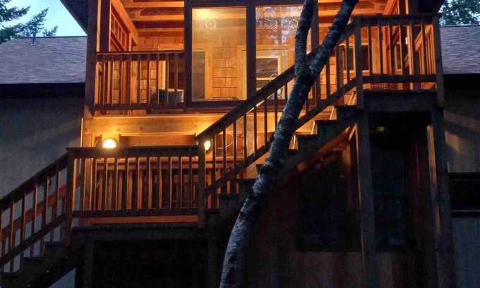 Quathiaski Cove Cama Y Desayuno | Chez Claire: Your Quadra Island Retreat