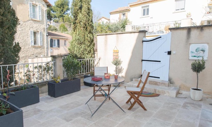Chateauneuf-de-Gadagne Apartamento | CHEZ GARANCE