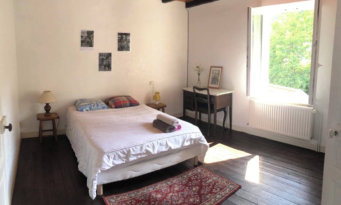 Fresse-sur-Moselle Cama Y Desayuno | Chez Gaston : Chambre Privée Isaac - Vue Rivière