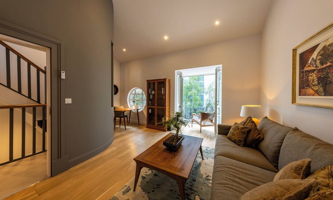 Ballsbridge Casa | Chez Jay 3, a stylish home in Ballsbridge Dublin
