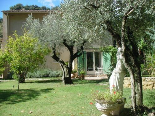 Remoulins Casa | Chez Jean-Pierre & Annick