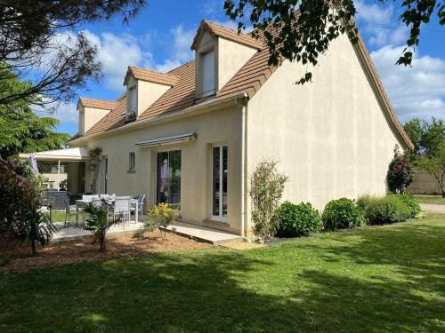 Douains Apartamento | Chez Maison familiale la heuniere 27950 Normandie logement autonome boîte à clé capacité 5 pers proche de giverny paris Rouen a13
