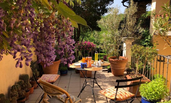 Astano Cama Y Desayuno | Chez Marianne "chambres d'hôtes"