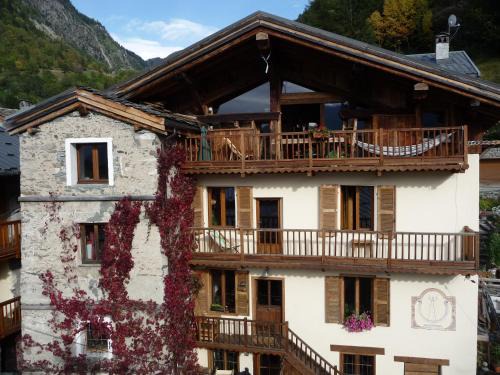 Sainte-Foy-Tarentaise Cama Y Desayuno | Chez Michel