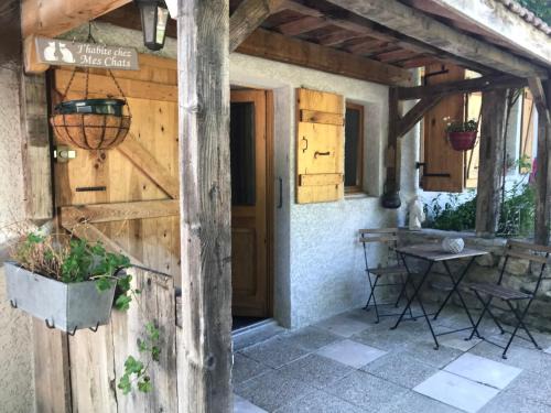Thollon-les-Memises Apartamento | Chez pierre et Julie