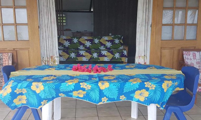 Avatoru Casa | Chez Sand