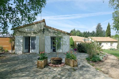 Nieuil Casa | chezphoenixette