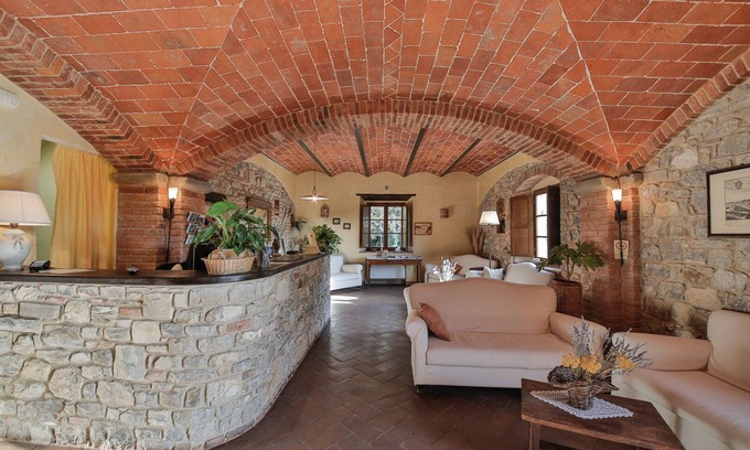 Gaiole in Chianti Villa | CHIANTIGAIO - Catorce Habitaciones Villa, Capacidad 28
