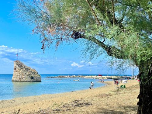 Torre Pali Apartamento | ChiarAmare Vacanza, casa con Idromassaggio, vicino Maldive del Salento