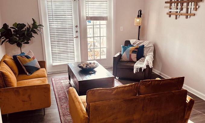 George Bush Park/Eldridge Apartamento | Moderno Apto 1H/1B Houston Energy Corridor/WiFi/Seguridad/ Pool and Gym/Parking.