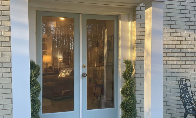 Tate Apartamento | Chic 1-bedroom with WiFi and AC in fabulous Alpharetta - Blue Gate