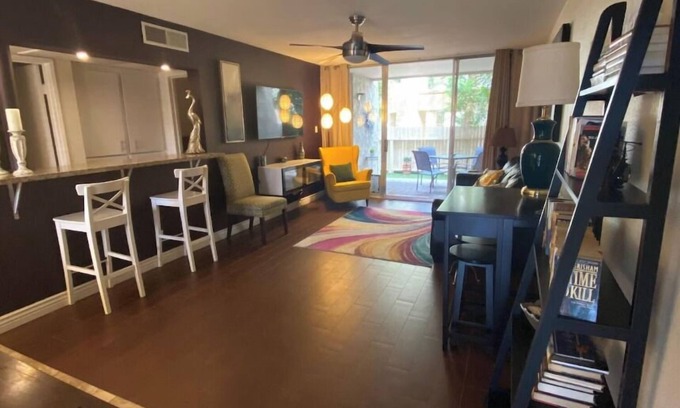 Entertainment District Condominio | Chic 1-BR condo in phenomenal Scottsdale