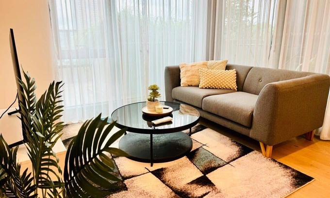 Box Hill Apartamento | Chic 1BR Apt Urban Retreat Pool/Parking/Gym