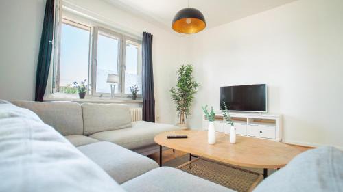Lundby Apartamento | Chic 1BR City center Sleeps 4 Brämaregården