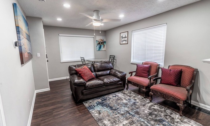 Kettering Apartamento | Chic 2-bd Extended Stay Apt in fabulous Kettering.