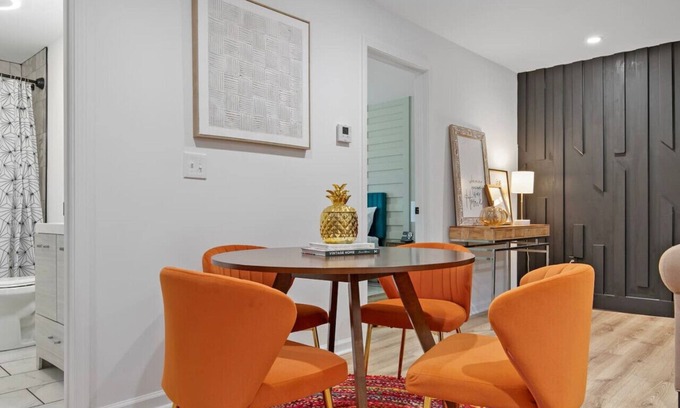 Austell Apartamento | Chic 2 bedroom w/ free parking