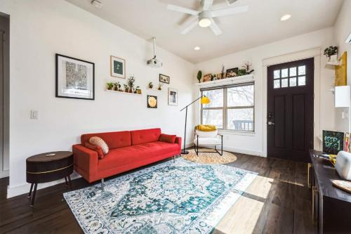 Chestnut Casa | Chic 3 BDR for 5 Minutes From Downtown Austin