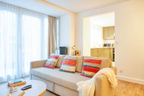 Sint-Amandsberg Apartamento | Chic 3-BR Oasis in Ghent - Stylish Interiors