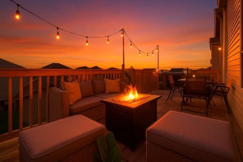 Southeast Edmonton Apartamento | Chic 6BDRM Getaway - KingBed - Patio - BBQ - Garage - Wifi