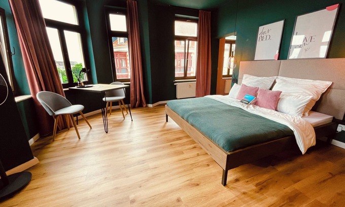Reudnitz-Thonberg Apartamento | Chic and central apartment in an old building
