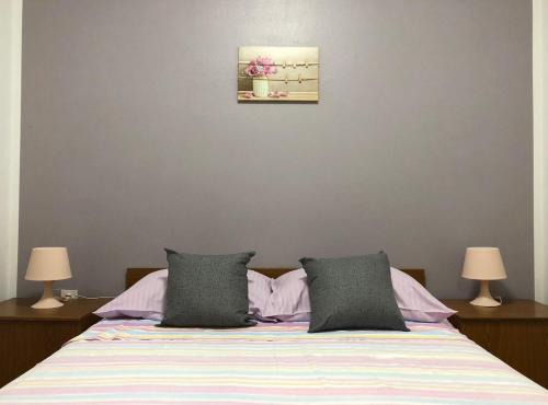 Martina Apartamento | Chic and Cozy Brsec Apartment with Sea View