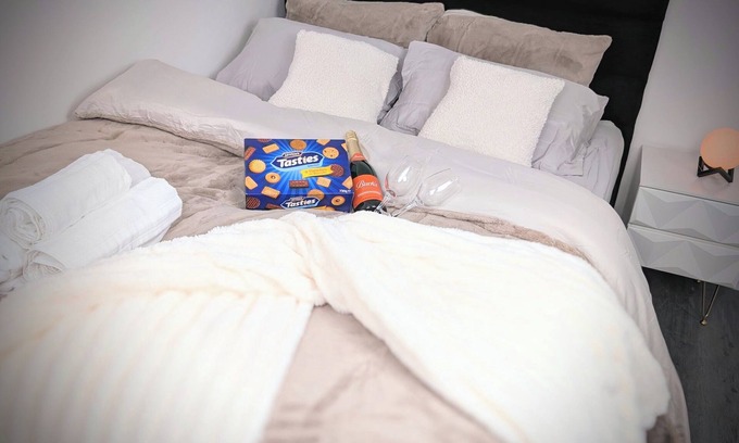 Manchester Apartamento | Chic Apartment in Manchester Sleeps 5