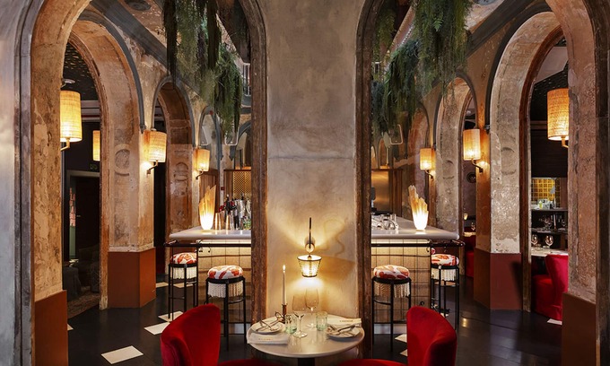 El Born Hotel | chic&basic Habana Hoose