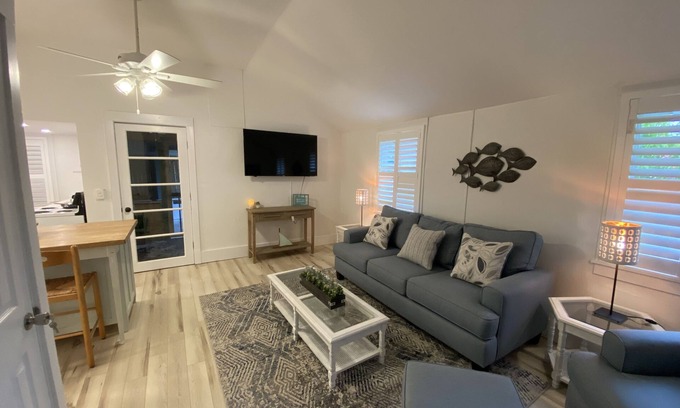Vamo Cabaña | Chic cottage, Vamo area, close to beaches, pet friendly, kayaks