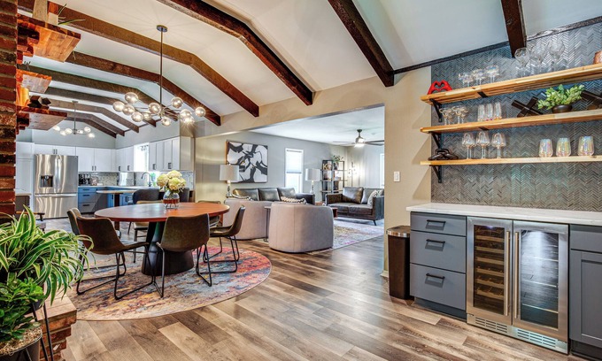 Riverside Casa | Chic Family-Friendly Home in Riverside: 7 Mi to KC