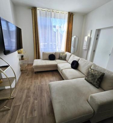 Douai Apartamento | Chic & glamour Dubai Style