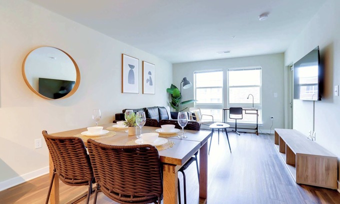 Jefferson Manor Apartamento | Chic Groveton Apt Near Metro