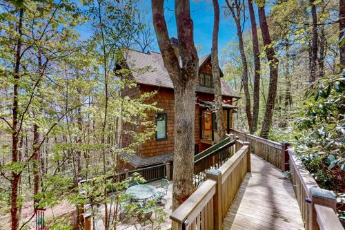 Highlands Casa | Chic Highlands Cabin