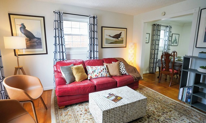 Del Ray Casa | Chic house in the heart of Del Ray Alexandria