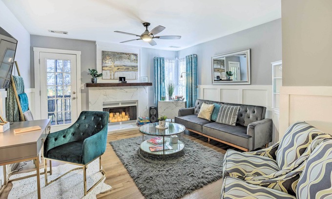 Meadowbrook Condominio | Chic Meadowbrook Condo ~ 12 Mi to Birmingham!