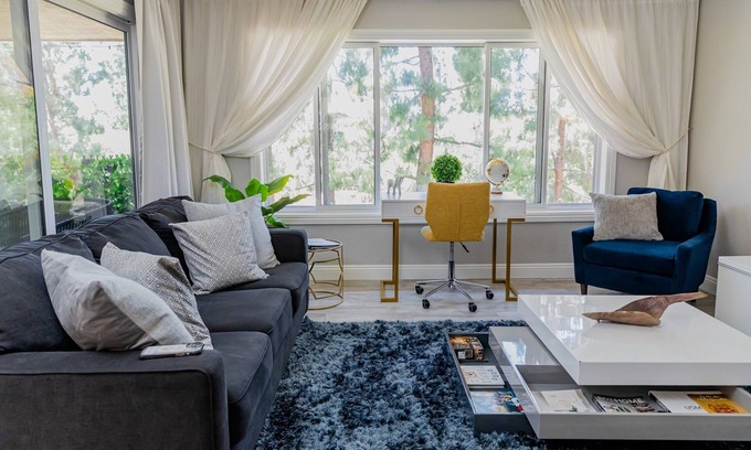 Laguna Hills Casa | Chic Nest parent’s favorite! Irvine, Laguna, Best location!