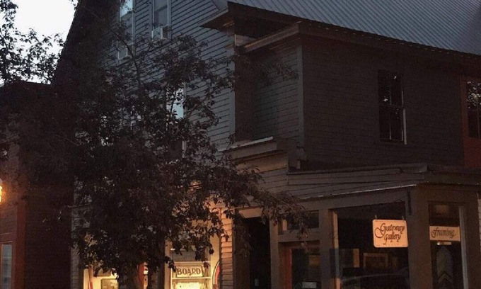 Gorham Apartamento | Apartamento Chic` New England