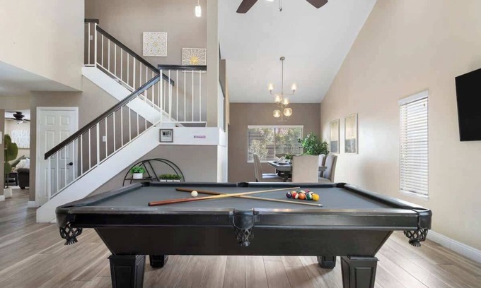 Green Valley Casa | Chic Oasis near Vegas w/ Shimmering Pool