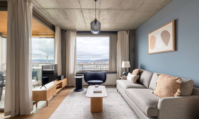 Seebach Apartamento | Chic Oerlikon 1BR w/ Storage & W/D, nr Market & Tram, by Blueground