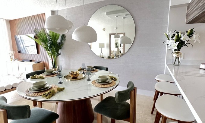 Edgewater Apartamento | Chic Penthouse in the heart of Miami amazing Ocean and Sunset view