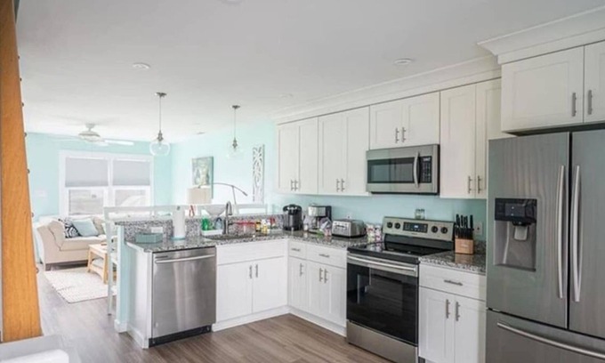 Chic's Beach Casa | Chic's Beach Beauty Too!