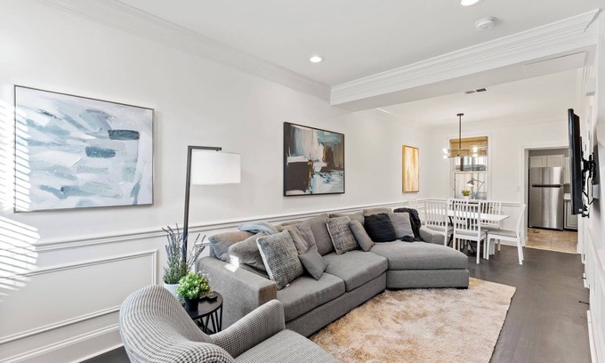 Truxton Circle Casa | Chic Shaw 3BR/3BA home, blocks to Convention Ctr