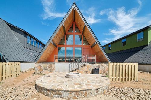 New Braunfels Chalet De Esquí | Chic Spacious A-Frame Ideal for a Relaxing Getaway in Texas