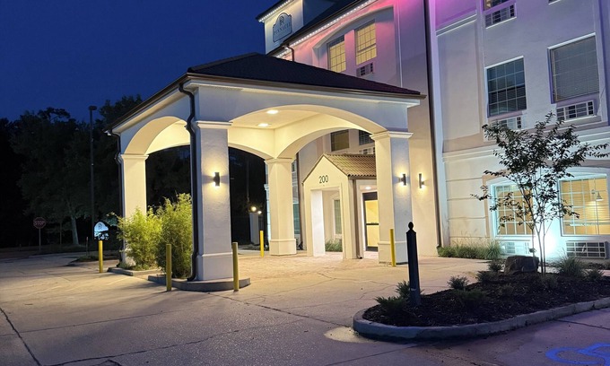 Covington Apartamento | Chic studio apartment in charming Covington