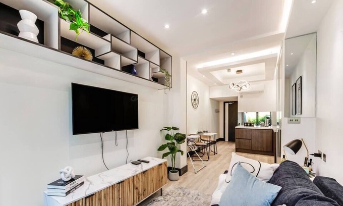 Frognal and Fitzjohns Apartamento | Chic Studio w/Outdoor Space -Excellent Location